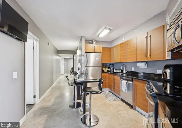 3rd image of 526 Pacific Ave #207, Atlantic City, NJ 08401 | MLS# 2701502R