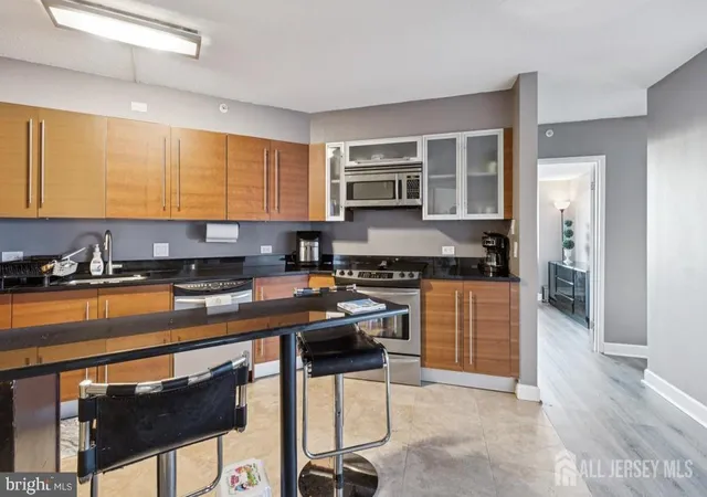 4th image of 526 Pacific Ave #207, Atlantic City, NJ 08401 | MLS# 2701502R