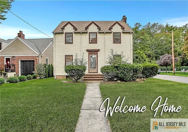 Photo 1 of Single family home for sale at 492 Twin Oaks Rd, Union, NJ 07083 | MLS# 2560535M | Listing updated on 2025-01-01