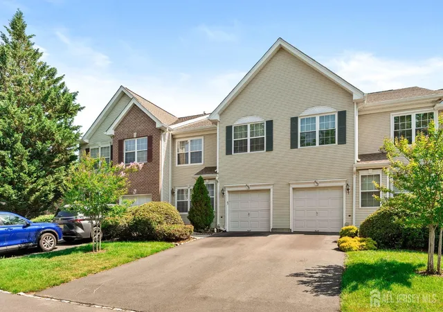 Homes for sale in South Brunswick, NJ | 604 Creststone Cir, South Brunswick, NJ 08540 | MLS# 2700033R