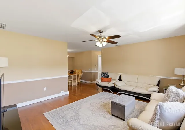 5th image of 5 Pennsylvania Dr #454, Matawan, NJ 07747 | MLS# 2617664R