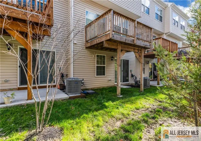 29th image of 504 E International Rd #504, Monroe Township, NJ 08831 | MLS# 2660576M