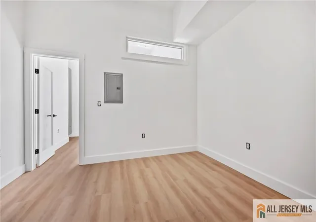 5th image of 291 New York Ave #3, Jersey City, NJ 07307 | MLS# 2770067M