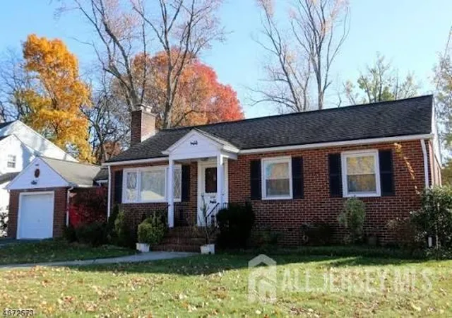 Photo 1 of Single family home for sale at 539 Locust Ave, Garwood, NJ 07027 | MLS# 2701276R | Listing updated on 2026-08-20