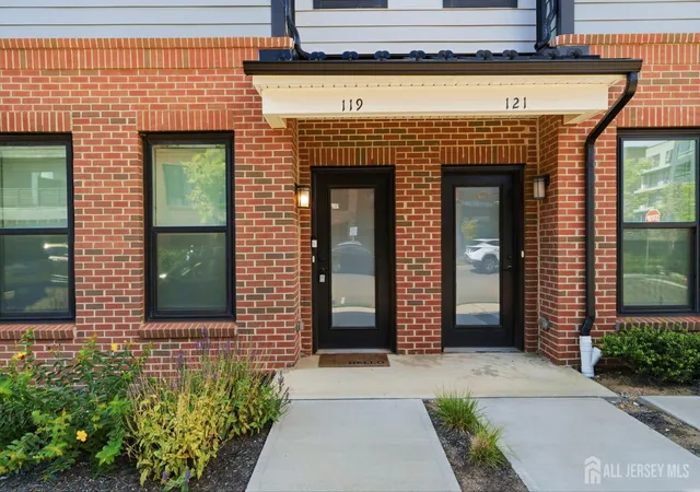 Photo 3 of Townhouse for sale at 119 Sadie Cir, New Brunswick, NJ 08901 | MLS# 2702162R | Listing updated on 2026-10-07