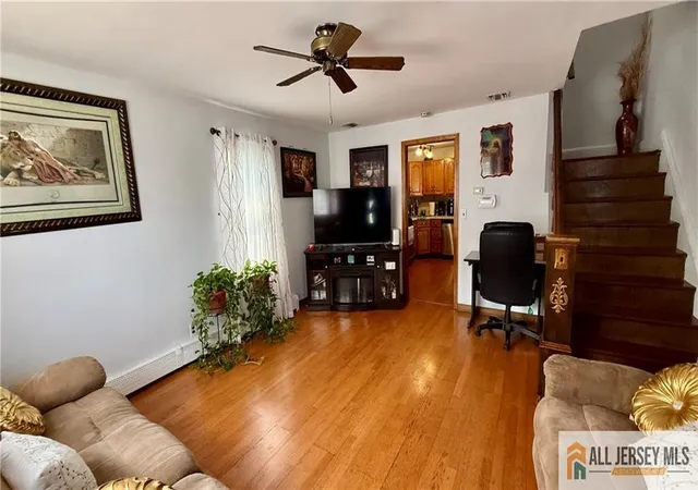 Homes for sale in Woodbridge Proper, NJ | 70 Spring St, Woodbridge Proper, NJ 07095 | MLS# 2770060M