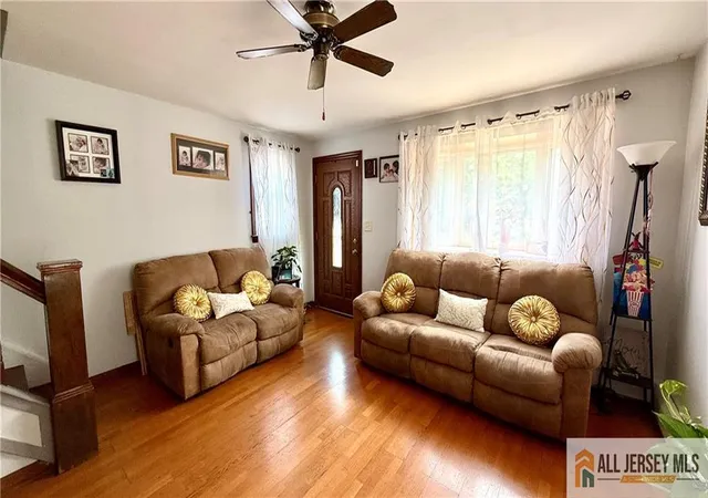 Homes for sale in Woodbridge Proper, NJ | 70 Spring St, Woodbridge Proper, NJ 07095 | MLS# 2770060M