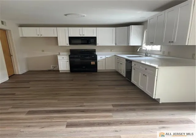 Homes for sale in South Plainfield, NJ | 808 Kenneth Ave #2, South Plainfield, NJ 07080 | MLS# 2662267M