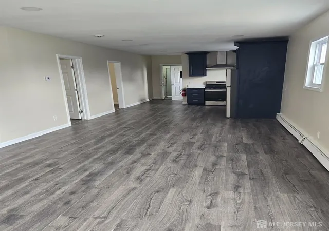 2nd image of 39 Union St, Carteret, NJ 07008