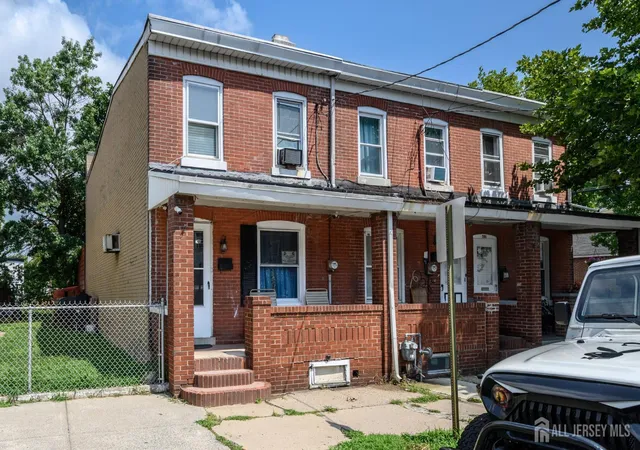 1st image of 282 Ashmore Ave, Trenton, NJ 08611 | MLS# 2701806R
