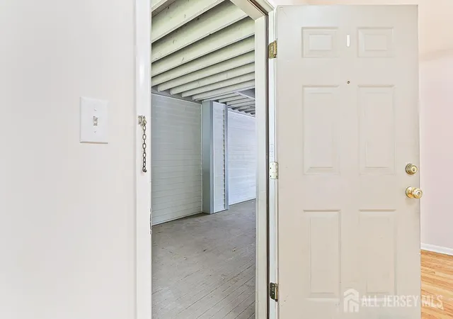 36th image of 2010 Ravens Crest Dr, Plainsboro, NJ 08536 | MLS# 2617845R