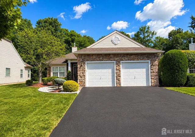 2nd image of 111 Fontaine Ct, Monroe, NJ 08831 | MLS# 2703584R