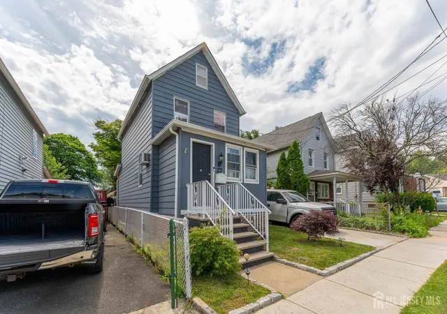 2nd image of 27 Division St, South River, NJ 08882 | MLS# 2618276R