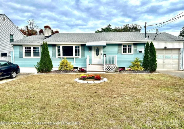 1st image of 101 Perry St, Keyport, NJ 07735 | MLS# 2702672R