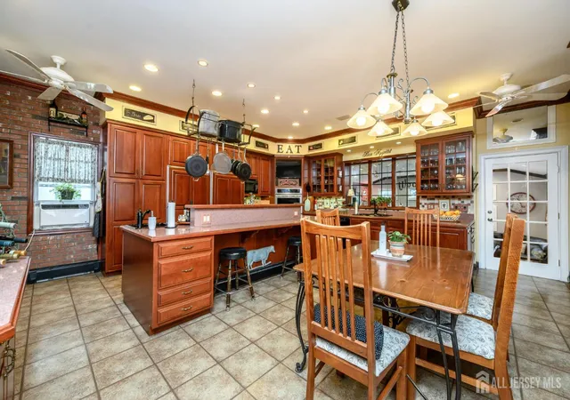 image of 10 Crampton Ave, Woodbridge, NJ 07095 | MLS# 2701003R