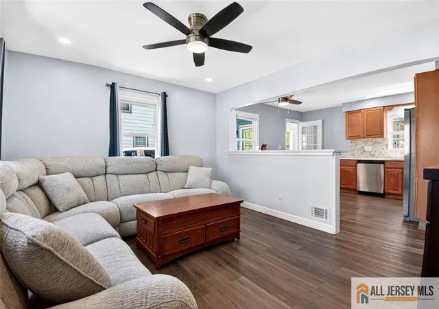 Photo 3 of Single family home for sale at 37 Eberly Pl, Fords, NJ 08863 | MLS# 2661778M | Listing updated on 2026-05-21