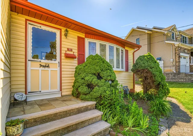 5th image of 30 Frandsen Ave, South River, NJ 08882 | MLS# 2617242R