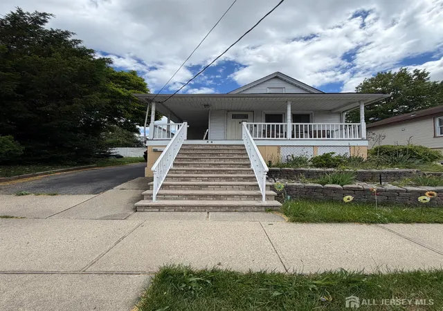1st image of 690 Carson Ave, Perth Amboy, NJ 08861 | MLS# 2615513R