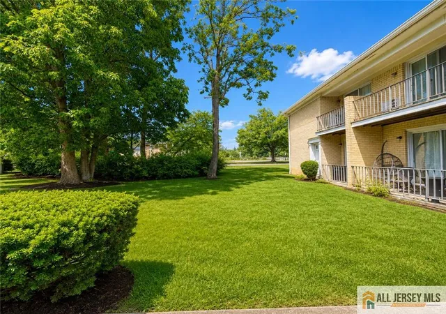 34th image of 406 Cranbury Rd #7, East Brunswick, NJ 08816 | MLS# 2770388M