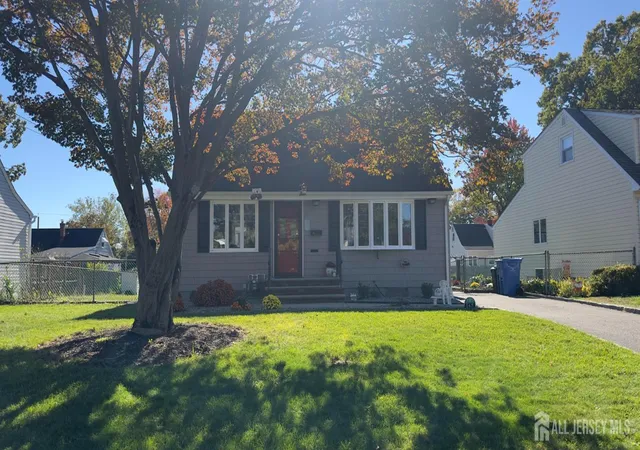 Single family home for sale at 147 Robert Pl, South Plainfield, NJ 07080 | MLS# 2706812R