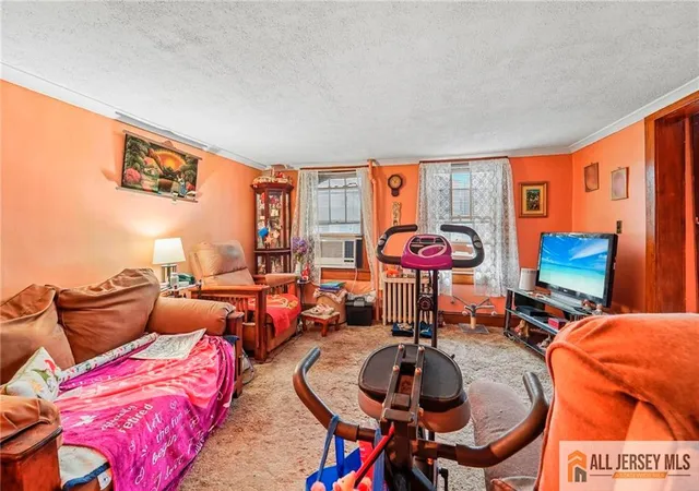 4th image of 531 Penn St, Perth Amboy, NJ 08861 | MLS# 2770045M