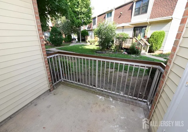 14th image of 302 Hidden Village Dr, Perth Amboy, NJ 08861 | MLS# 2703324R