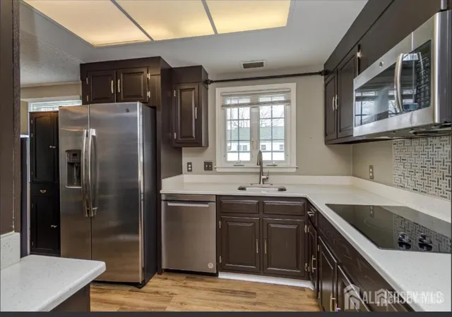 5th image of 217 Mayflower Wy, Jamesburg, NJ 08831