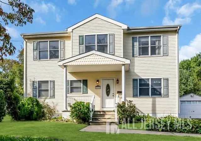Single family home for sale at 652 Brookside Dr, Belford, NJ 07718 | MLS# 2706103R