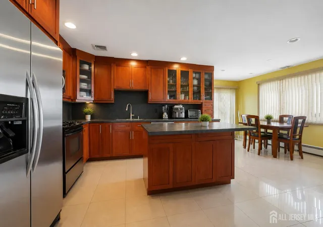 Photo 3 of Single family home for sale at 58 Preston St, Edison, NJ 08817 | MLS# 2703331R | Listing updated on 2026-09-03