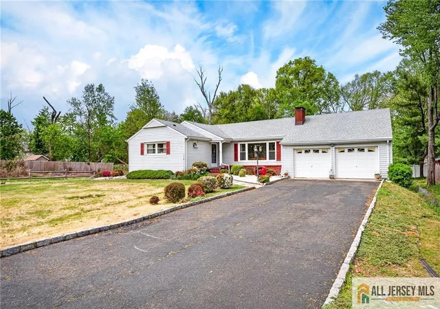Photo 1 of Single family home for sale at 40 Grove St, Piscataway, NJ 08854 | MLS# 2661926M | Listing updated on 2026-08-20