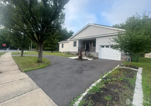 33rd image of 83 Sagamore Ave, Edison, NJ 08820 | MLS# 2700099R