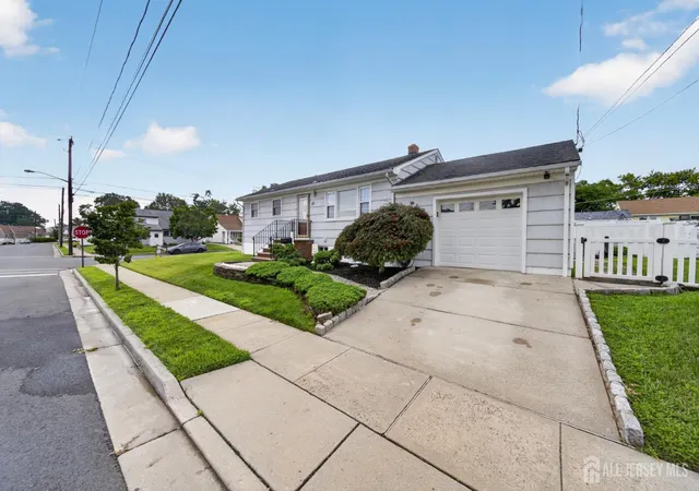 3rd image of 73 Ash St, Carteret, NJ 07008 | MLS# 2702260R
