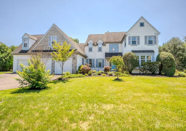 Photo 2 of Single family home for sale at 37 Kinglet Dr, Cranbury, NJ 08512 | MLS# 2700710R | Listing updated on 2026-08-26