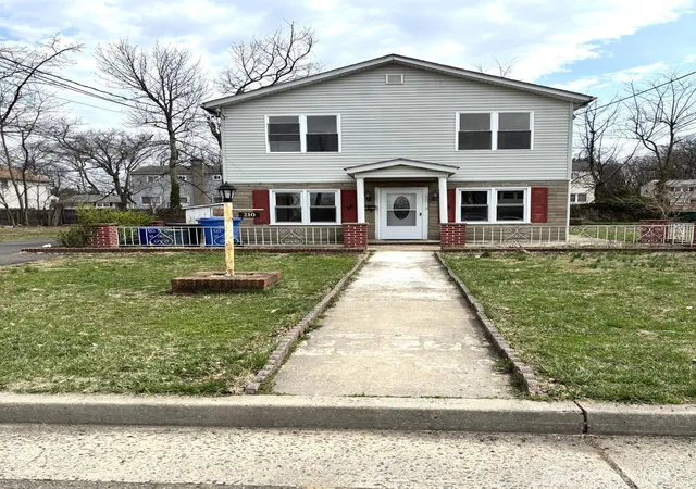 1st image of 210 Second St, Middlesex, NJ 08846 | MLS# 2702237R