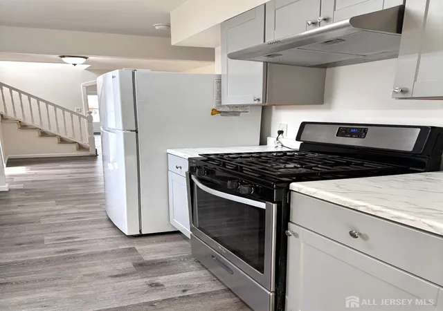 Photo 4 of Single family home for sale at 210 2nd Street, Middlesex, NJ 08846 | MLS# 2702237R | Listing updated on 2026-09-07