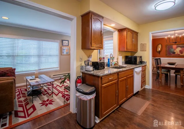 5th image of 451 Roxbury Ln #A, Monroe Township, NJ 08831 | MLS# 2701226R