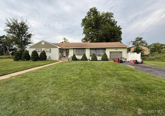 Photo 1 of Single family home for sale at 115 Crampton Ave, Woodbridge Proper, NJ 07095 | MLS# 2706970R | Listing updated on 2026-10-28