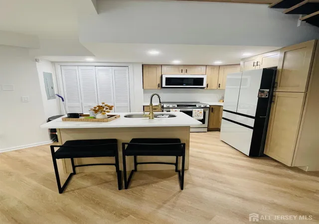 4th image of 40 Fayette St #6, Perth Amboy, NJ 08861 | MLS# 2617121R