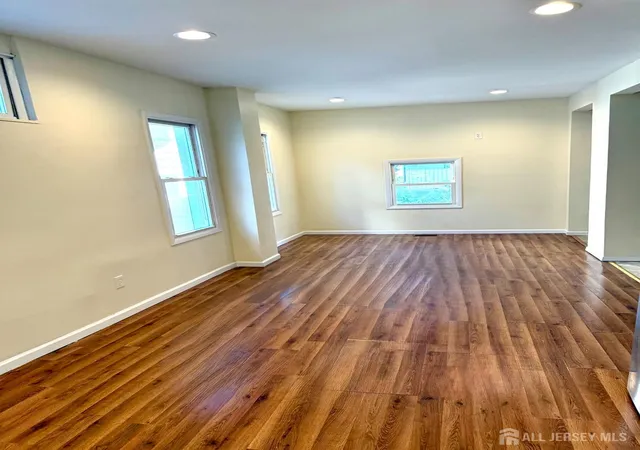Homes for sale in Carteret, NJ | 613 Roosevelt Ave, Carteret, NJ 07008 | MLS# 2602935R