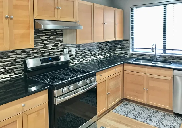 4th image of 251 Sayre Dr, Plainsboro, NJ 08540 | MLS# 2613962R