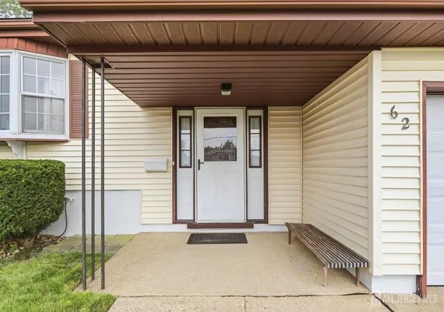 Photo 4 of Single family home for sale at 62 York St, Old Bridge, NJ 08857 | MLS# 2702296R | Listing updated on 2026-08-21