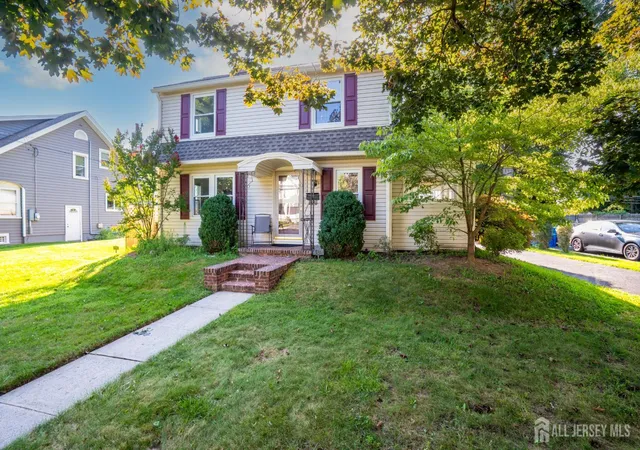 1st image of 520 Winsor St, Bound Brook, NJ 08805 | MLS# 2700860R