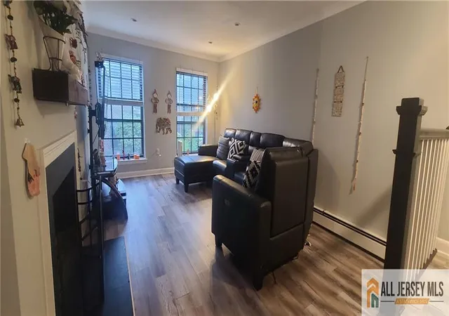 Homes for sale in Iselin, NJ | 323 Gill Ln #12R, Iselin, NJ 08830 | MLS# 2662340M