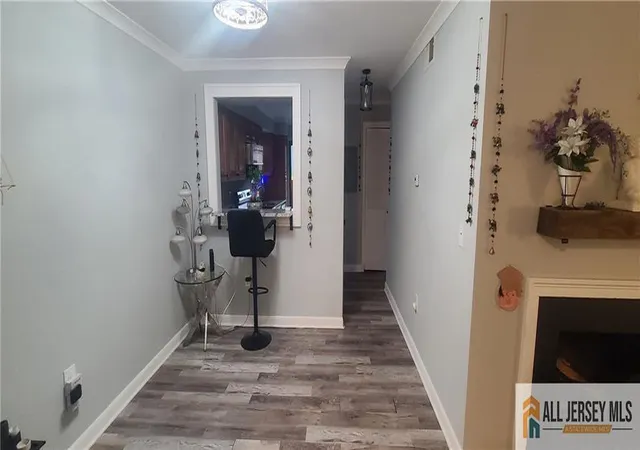 Homes for sale in Iselin, NJ | 323 Gill Ln #12R, Iselin, NJ 08830 | MLS# 2662340M