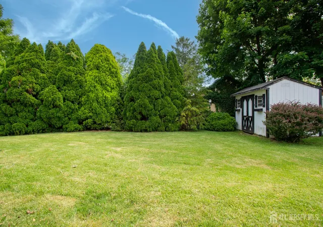 3rd image of 4 Madeline Ave, East Brunswick, NJ 08816 | MLS# 2617483R