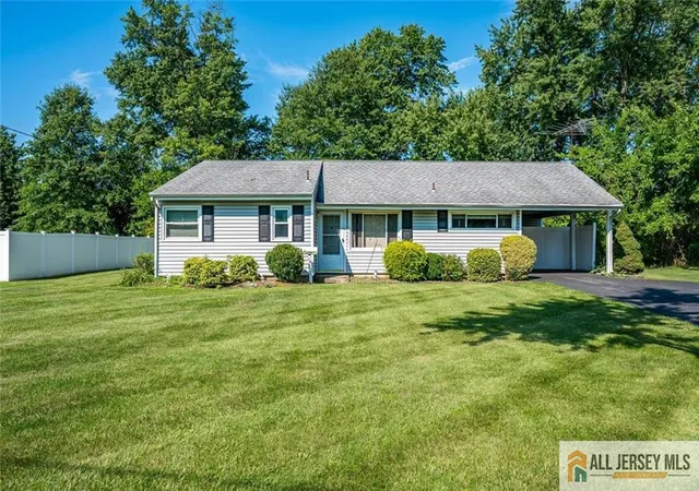 Photo 1 of Single family home for sale at 19 Stanworth Rd, Kendall Park, NJ 08824 | MLS# 2770228M | Listing updated on 2026-08-21