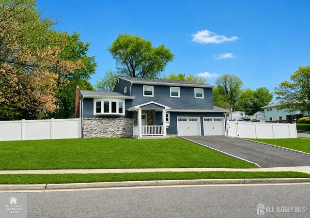 Homes for sale in Sayreville, NJ | 1 Baumer Rd, Sayreville, NJ 08872 | MLS# 2615402R