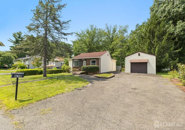 2nd image of 618 Wood Ave, North Brunswick, NJ 08902 | MLS# 2702093R