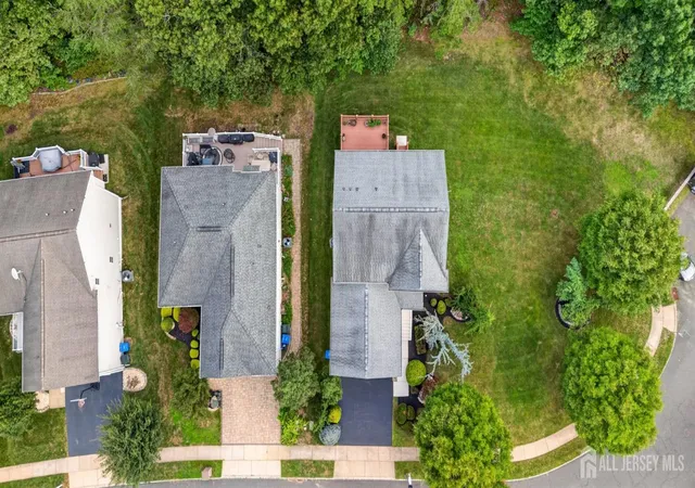 Photo 4 of Single family home for sale at 2 Palisades Rd, Old Bridge, NJ 08857 | MLS# 2703036R | Listing updated on 2026-08-28