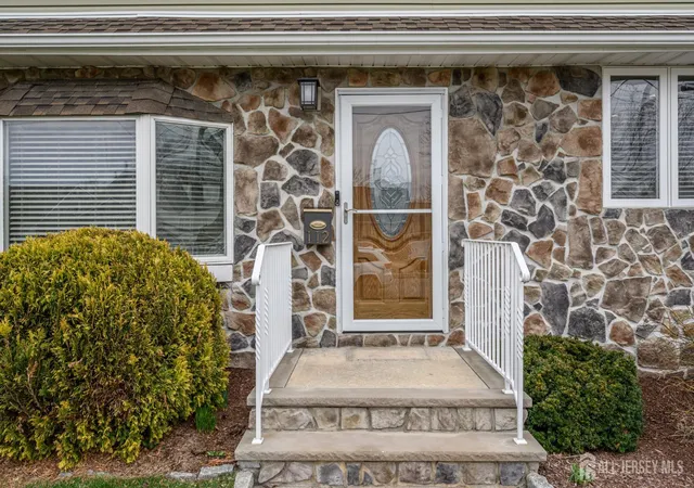Photo 2 of Single family home for sale at 112 Mckinley Ave, Colonia, NJ 07067 | MLS# 2611977R | Listing updated on 2026-03-30